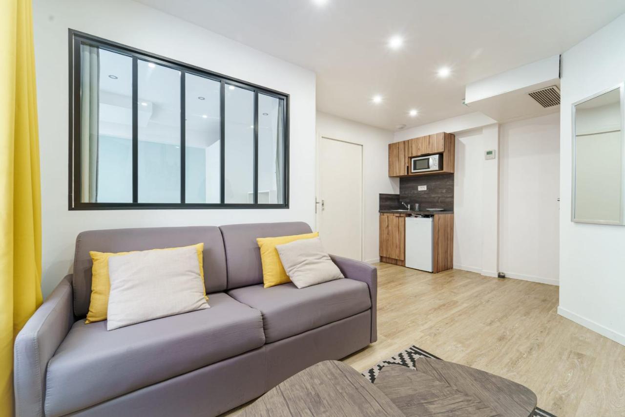 Parisian Flat With Sauna Екстер'єр фото