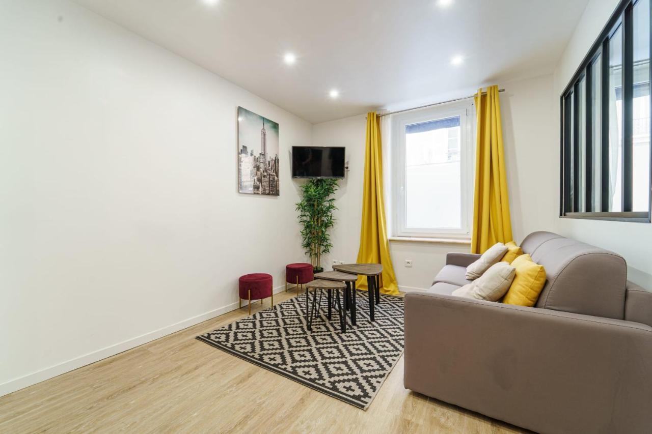 Parisian Flat With Sauna Екстер'єр фото